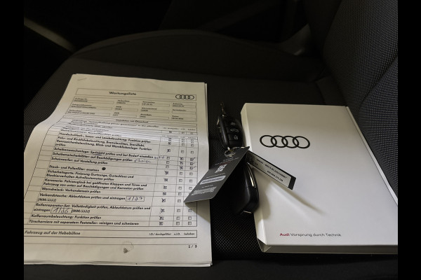 Audi Q3 45 TFSIe 245PK S-TRONIC S-LINE HYBRID CARPLAY/PDC/VIRTUAL