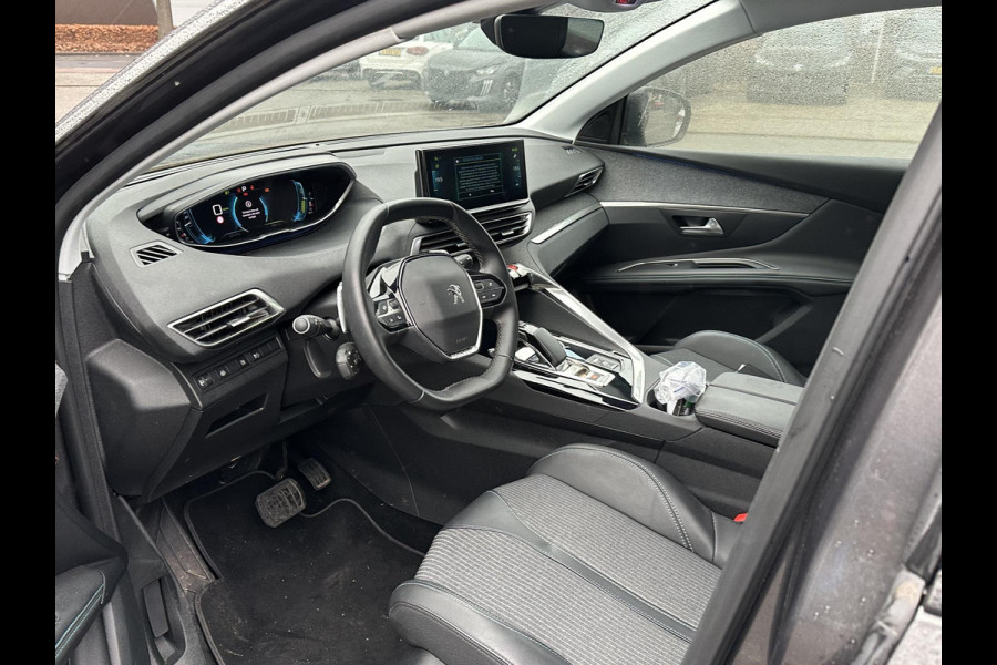 Peugeot 3008 1.6 HYbrid 225 Allure Pack Business PHEV| 23.000KM! | STANDKACHEL| ACHTERUITRIJCAMERA| APPLE CARPLAY/ ANDROID AUTO| RIJKLAARPRIJS INCL. 12 MND BOVAG GARANTIE