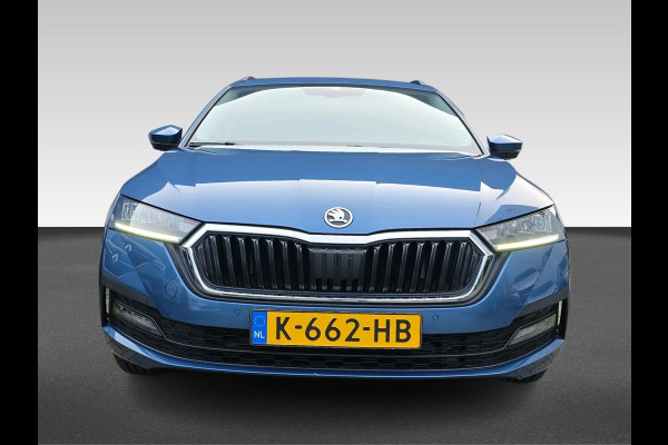 Škoda Octavia Combi 1.0 TSI Business Edition | Achteruitrijcamera | Stoelverwarming | Navigatie | Elektrische achterklep |