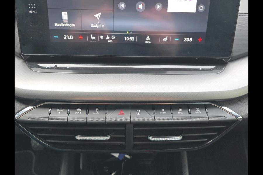 Škoda Octavia Combi 1.0 TSI Business Edition | Achteruitrijcamera | Stoelverwarming | Navigatie | Elektrische achterklep |