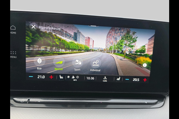 Škoda Octavia Combi 1.0 TSI Business Edition | Achteruitrijcamera | Stoelverwarming | Navigatie | Elektrische achterklep |