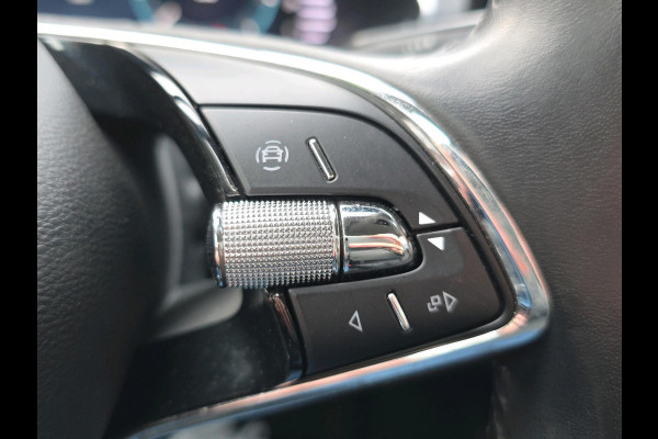 Škoda Octavia Combi 1.0 TSI Business Edition | Achteruitrijcamera | Stoelverwarming | Navigatie | Elektrische achterklep |