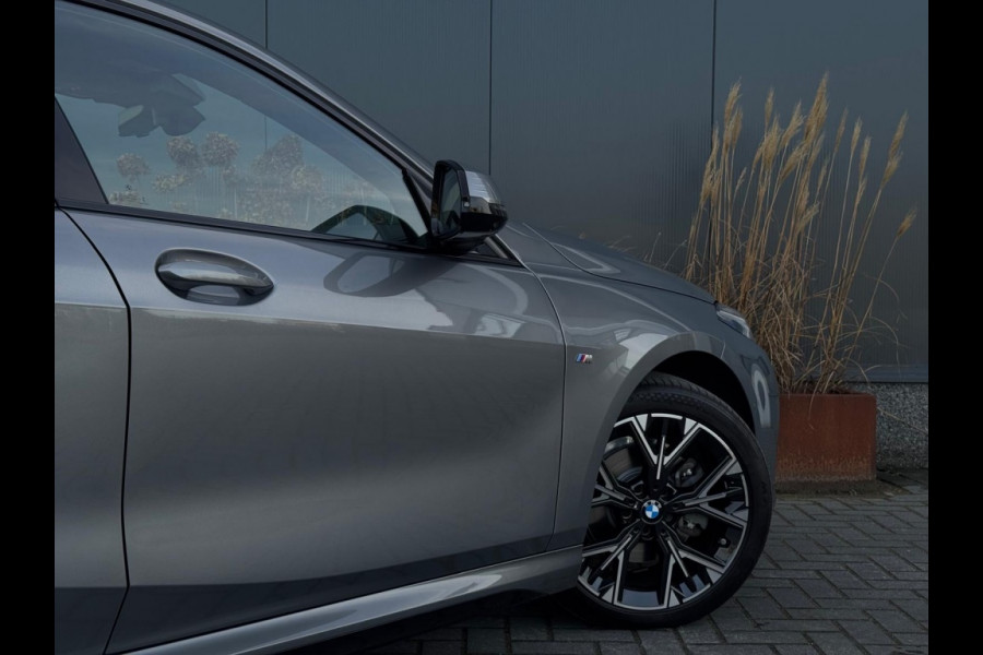 BMW 1-serie 120i M PACK 2025 LEDER SPORTVELGEN H&K LED WIDESCREEN