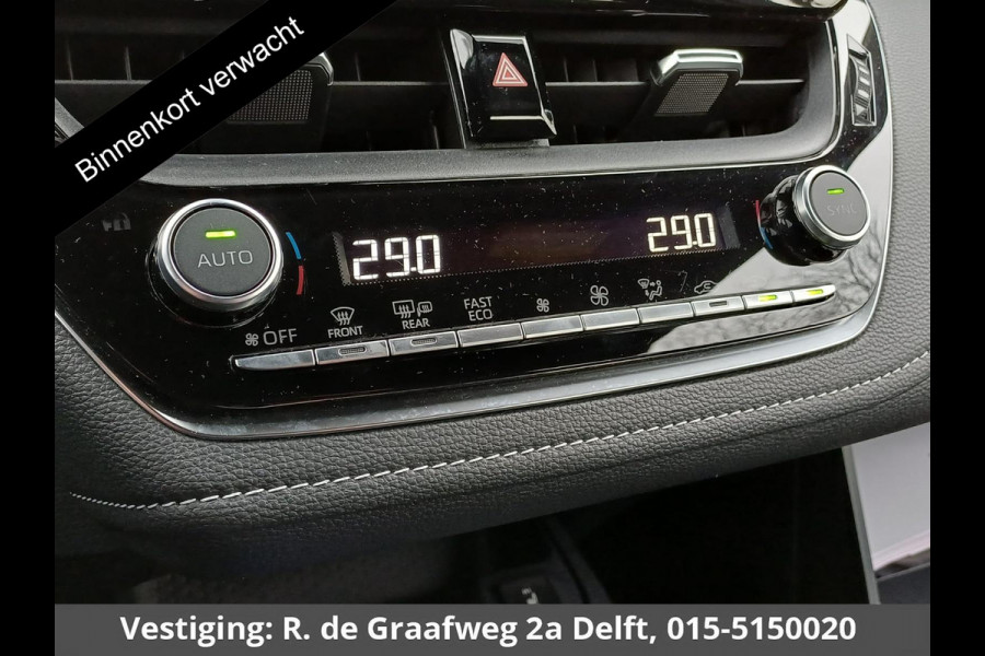 Toyota Corolla Hybrid 140 Black Edition | Stuur-& Stoelverwarming | Apple Carplay & AndroidAUTO | Adaptieve cruise control