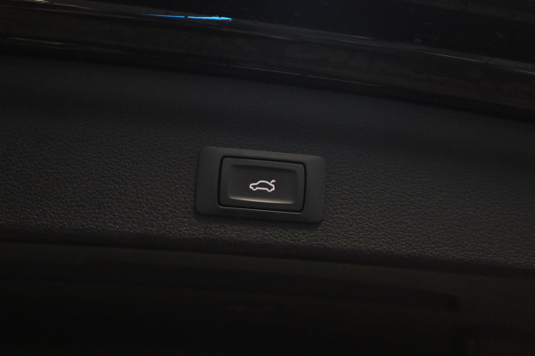 Audi Q3 35 TFSI S Line Pro Line S Cruise/Climate NAP Leder 20''LM 1st eigenaar!