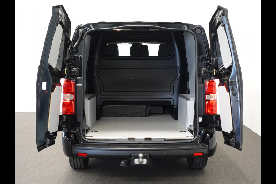 Peugeot Expert 2.0 Hdi 180PK Peugeot Expert 2.0 Hdi Automaat Dubbele Cabine Navigatie Parkeersensoren Clima Control Trekhaak