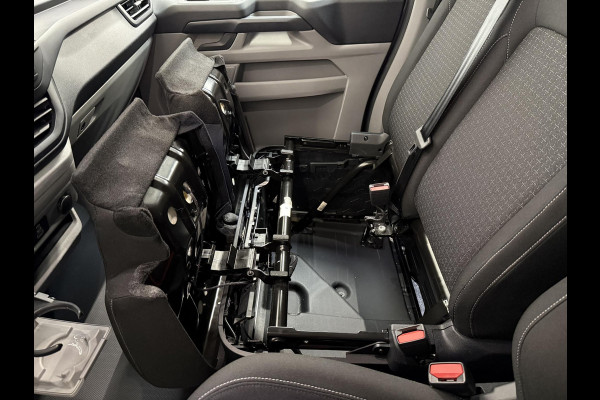 Ford Transit Custom 300 2.0 TDCI L2H1 Trend Nieuw Model Automaat Ford Transit Custom 300 2.0 TDCI L2H1 Trend NM Automaat Airco Navi PDC Camera