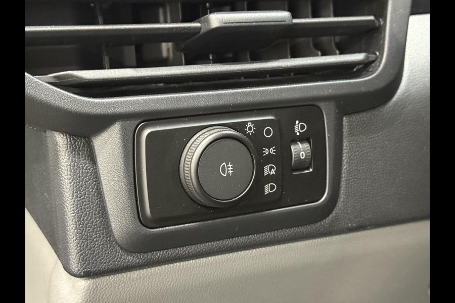 Ford Transit Custom 300 2.0 TDCI L2H1 Trend Nieuw Model Automaat Ford Transit Custom 300 2.0 TDCI L2H1 Trend NM Automaat Airco Navi PDC Camera