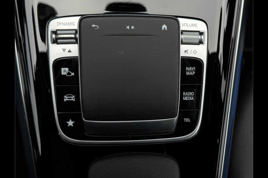 Mercedes-Benz B-klasse 180 Launch Edition Automaat / Parkeersensoren V-A / Cruise Control / Camera / Multimedia / 17'' LM / Navi