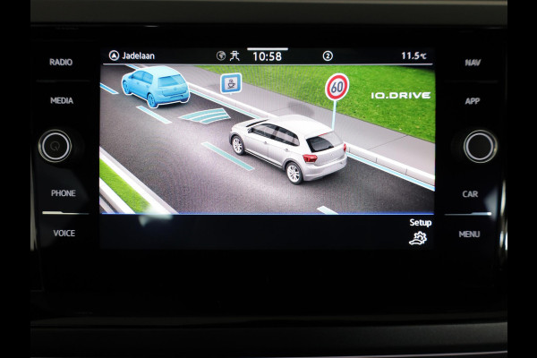 Volkswagen Polo 1.0 TSI R-Line 95pk 5-bak| Camera| Clima| Navi| Verwarmde voorstoelen