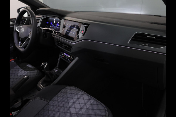 Volkswagen Polo 1.0 TSI R-Line 95pk 5-bak| Camera| Clima| Navi| Verwarmde voorstoelen