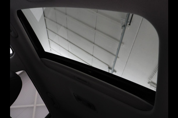 Kia Niro 1.6 GDi Hybrid ExecutiveLine | Schuifdak | Stoelventilatie | Leder | Adaptive cruise | Trekhaak | JBL Sound | Achterbankverwarming | Carplay | Camera | Memory | Navigatie | Keyless | Full LED