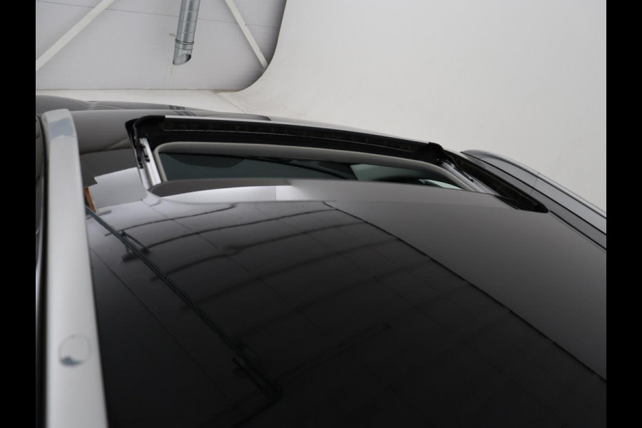 Kia Niro 1.6 GDi Hybrid ExecutiveLine | Schuifdak | Stoelventilatie | Leder | Adaptive cruise | Trekhaak | JBL Sound | Achterbankverwarming | Carplay | Camera | Memory | Navigatie | Keyless | Full LED