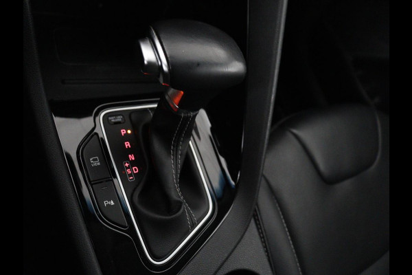 Kia Niro 1.6 GDi Hybrid ExecutiveLine | Schuifdak | Stoelventilatie | Leder | Adaptive cruise | Trekhaak | JBL Sound | Achterbankverwarming | Carplay | Camera | Memory | Navigatie | Keyless | Full LED