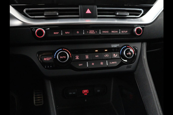 Kia Niro 1.6 GDi Hybrid ExecutiveLine | Schuifdak | Stoelventilatie | Leder | Adaptive cruise | Trekhaak | JBL Sound | Achterbankverwarming | Carplay | Camera | Memory | Navigatie | Keyless | Full LED