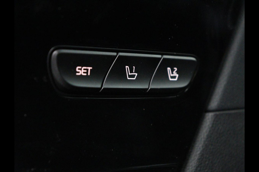 Kia Niro 1.6 GDi Hybrid ExecutiveLine | Schuifdak | Stoelventilatie | Leder | Adaptive cruise | Trekhaak | JBL Sound | Achterbankverwarming | Carplay | Camera | Memory | Navigatie | Keyless | Full LED