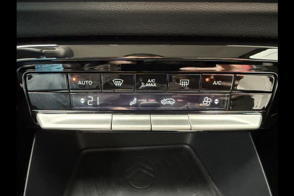 Citroën C3 100pk Max (Camera - Navigatie - Automatische Airco - Apple Carplay - 17"- Draadloos laden - LED)