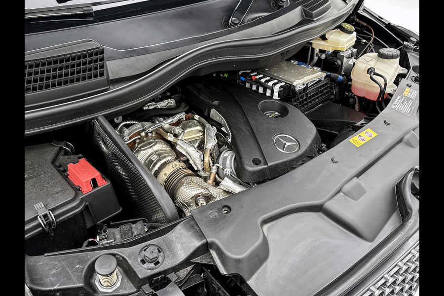 Mercedes-Benz V-Klasse 300d L3 DC 4-Matic Avantgarde AMG-Line Vol opties Dubbele cabine Airmatic Stoelventilatie Nappa leder Extra Lang