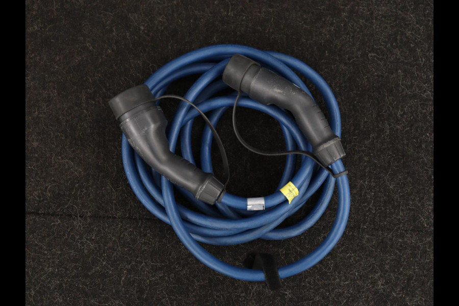 Ford Mustang Mach-E RWD 75 kWh | SOH 93% | Leder | Trekhaak | Stoelverwarming | Adaptive cruise | Carplay | Camera | Stuurverwarming | 18'' | Full LED | Dodehoek detectie | Navigatie