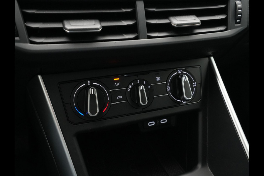 Volkswagen Taigo 1.0 TSI 95pk Life Navigatie Airco Acc Lm Velgen