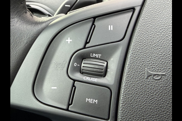 Citroën C4 Spacetourer 130pk Shine (Camera - Keyless Entry - Parkeersensoren V+A - Navigatie - Apple Carplay - Automatisch parkeren - Automatische Airc