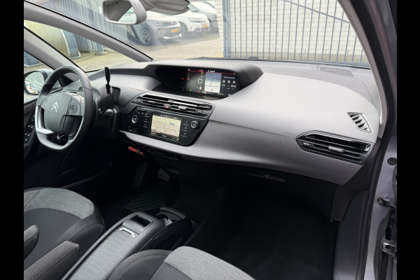 Citroën C4 Spacetourer 130pk Shine (Camera - Keyless Entry - Parkeersensoren V+A - Navigatie - Apple Carplay - Automatisch parkeren - Automatische Airc