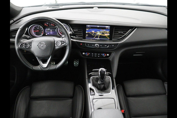 Opel Insignia 1.5 Turbo Business Executive | OPC Line | Leder | Stoel & stuurverwarming | Marix LED | Trekhaak | Carplay | Camera | Comfortstoelen | Navigatie