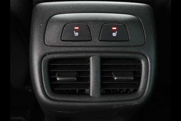 Opel Insignia 1.5 Turbo Business Executive | OPC Line | Leder | Stoel & stuurverwarming | Marix LED | Trekhaak | Carplay | Camera | Comfortstoelen | Navigatie