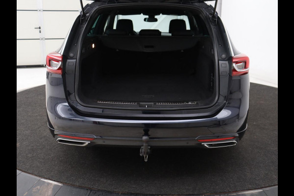 Opel Insignia 1.5 Turbo Business Executive | OPC Line | Leder | Stoel & stuurverwarming | Marix LED | Trekhaak | Carplay | Camera | Comfortstoelen | Navigatie