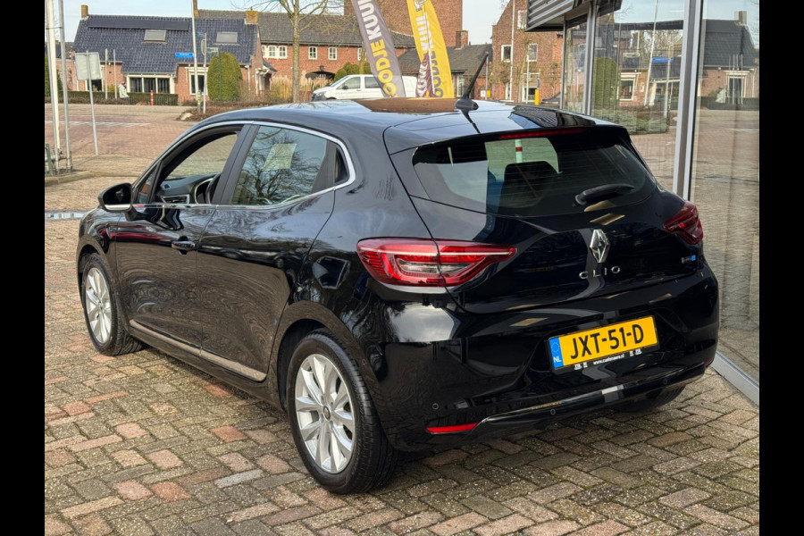 Renault Clio 1.6 E-Tech Hybrid 140 Intens Groot navi / 360 Camera / Stoel & stuurwiel verw. / Clima / LM velgen