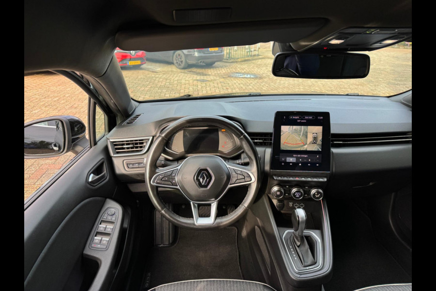 Renault Clio 1.6 E-Tech Hybrid 140 Intens Groot navi / 360 Camera / Stoel & stuurwiel verw. / Clima / LM velgen