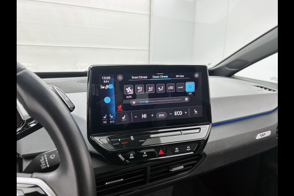 Volkswagen ID.3 First Plus 150KW / 58 kWh / Pdc+Camera / Navigatie / Xenon / Aico-ecc./ Radio multimedia / Apk 10-2026