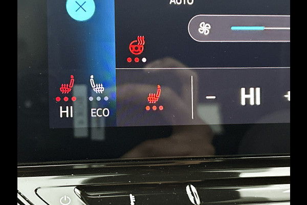 Volkswagen ID.3 First Plus 150KW / 58 kWh / Pdc+Camera / Navigatie / Xenon / Aico-ecc./ Radio multimedia / Apk 10-2026