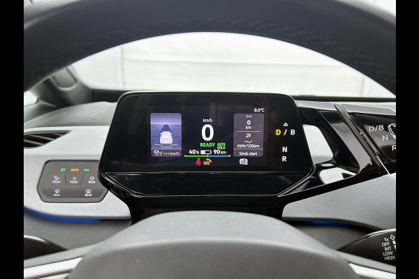 Volkswagen ID.3 First Plus 150KW / 58 kWh / Pdc+Camera / Navigatie / Xenon / Aico-ecc./ Radio multimedia / Apk 10-2026