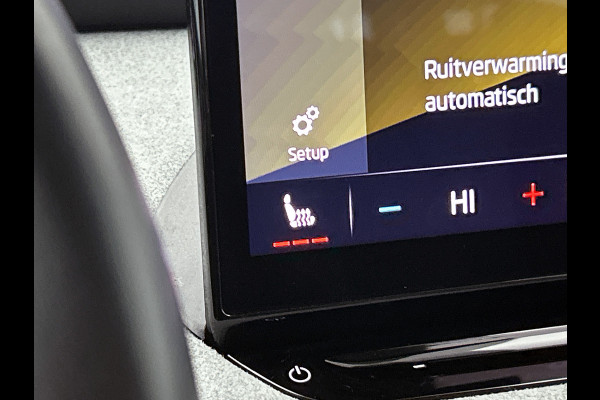 Škoda ENYAQ iV 80 / 204PK / 82KWh Lounge / Navigatie /  Pdc+Camera / 1/2 Leder / Carlpay-Android / Airco-ecc./ Xenon / Apk Nieuw