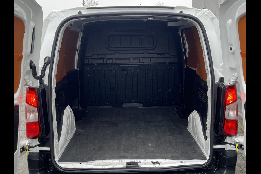 Opel Combo 1.2 Turbo L1*CARPLAY*NAV*CRUISE*HAAK*A/C*BPM VRIJ*