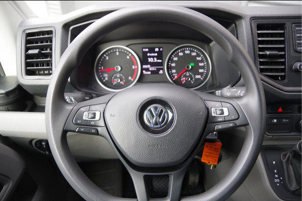 Volkswagen Crafter 2.0 TDI L3H3 Highline 3-ZITS, 140PK AUT. LED, CAMERA, NAVI, CRUISE, AIRCO, PARKEERSENSOREN