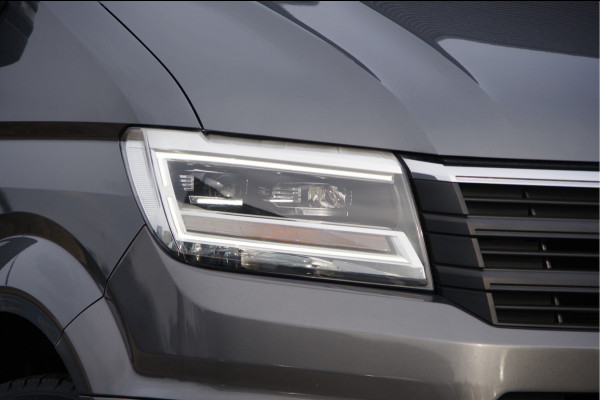 Volkswagen Crafter 2.0 TDI L3H3 Highline 3-ZITS, 140PK AUT. LED, CAMERA, NAVI, CRUISE, AIRCO, PARKEERSENSOREN