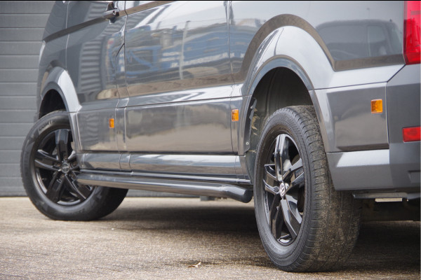 Volkswagen Crafter 2.0 TDI L3H3 Highline 3-ZITS, 140PK AUT. LED, CAMERA, NAVI, CRUISE, AIRCO, PARKEERSENSOREN