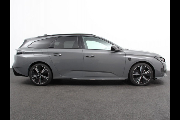 Peugeot 308 1.2 PureTech GT Automaat | Navigatie | Apple Carplay | Android Auto | Camera | Virtual Cockpit | Black Pakket | Climate Control | Adaptive Cruise Control | LED