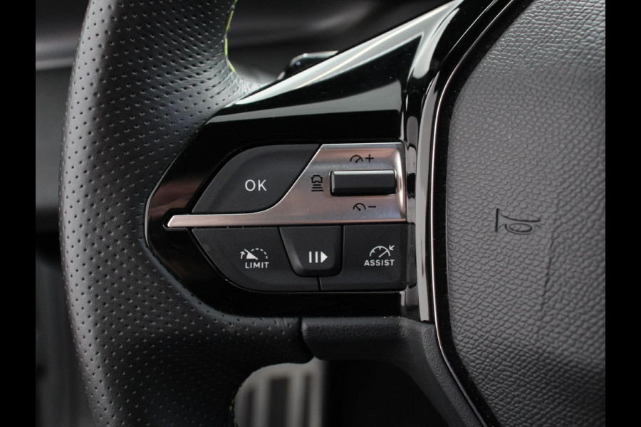 Peugeot 308 1.2 PureTech GT Automaat | Navigatie | Apple Carplay | Android Auto | Camera | Virtual Cockpit | Black Pakket | Climate Control | Adaptive Cruise Control | LED