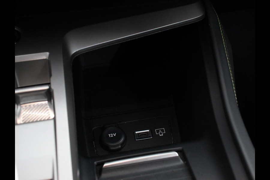 Peugeot 308 1.2 PureTech GT Automaat | Navigatie | Apple Carplay | Android Auto | Camera | Virtual Cockpit | Black Pakket | Climate Control | Adaptive Cruise Control | LED