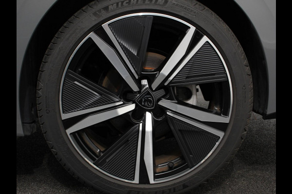 Peugeot 308 1.2 PureTech GT Automaat | Navigatie | Apple Carplay | Android Auto | Camera | Virtual Cockpit | Black Pakket | Climate Control | Adaptive Cruise Control | LED