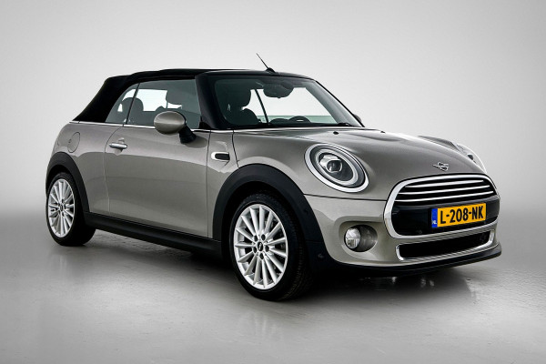 MINI Cabrio 1.5 Cooper Salt Business (Dealer OndH, Trekhaak, StoelV, Harman/ Kardon, Navigatie, Airco, Bluetooth, Etc)