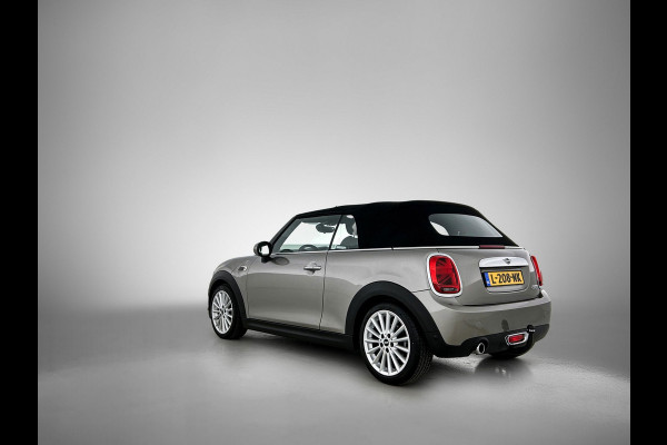 MINI Cabrio 1.5 Cooper Salt Business (Dealer OndH, Trekhaak, StoelV, Harman/ Kardon, Navigatie, Airco, Bluetooth, Etc)