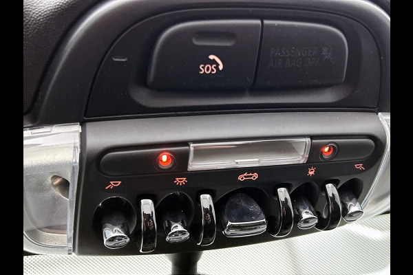 MINI Cabrio 1.5 Cooper Salt Business (Dealer OndH, Trekhaak, StoelV, Harman/ Kardon, Navigatie, Airco, Bluetooth, Etc)