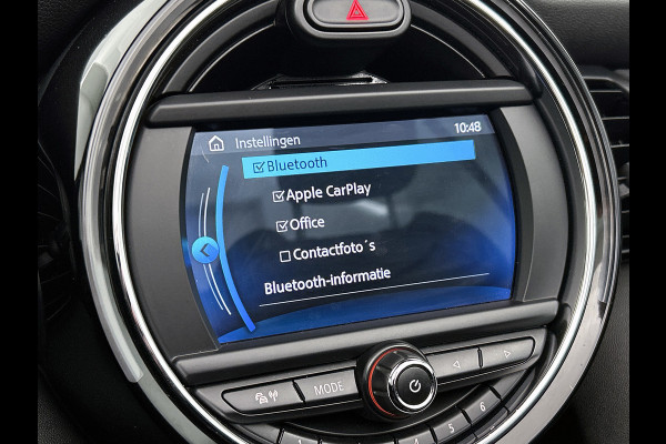 MINI Cabrio 1.5 Cooper Salt Business (Dealer OndH, Trekhaak, StoelV, Harman/ Kardon, Navigatie, Airco, Bluetooth, Etc)