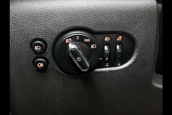 MINI Cabrio 1.5 Cooper Salt Business (Dealer OndH, Trekhaak, StoelV, Harman/ Kardon, Navigatie, Airco, Bluetooth, Etc)
