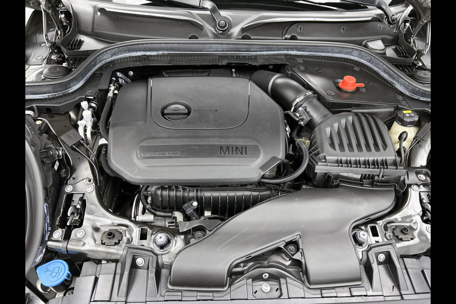 MINI Cabrio 1.5 Cooper Salt Business (Dealer OndH, Trekhaak, StoelV, Harman/ Kardon, Navigatie, Airco, Bluetooth, Etc)