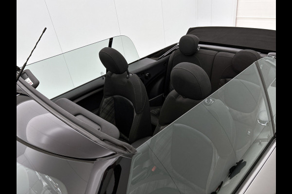 MINI Cabrio 1.5 Cooper Salt Business (Dealer OndH, Trekhaak, StoelV, Harman/ Kardon, Navigatie, Airco, Bluetooth, Etc)